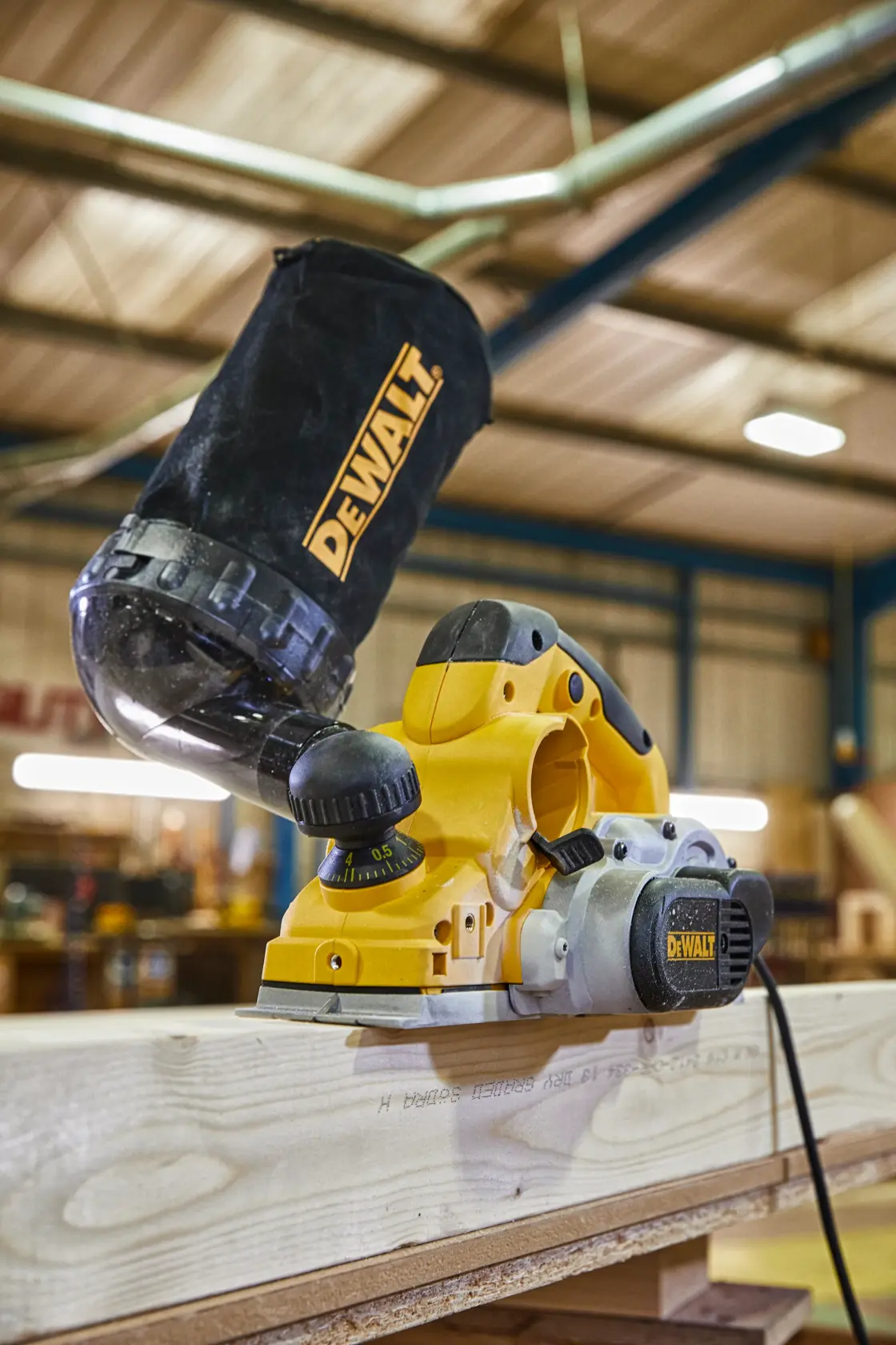 Hoblík 4 mm DEWALT®
