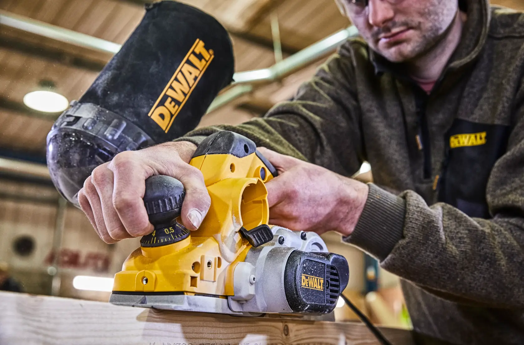 Hoblík 4 mm DEWALT®