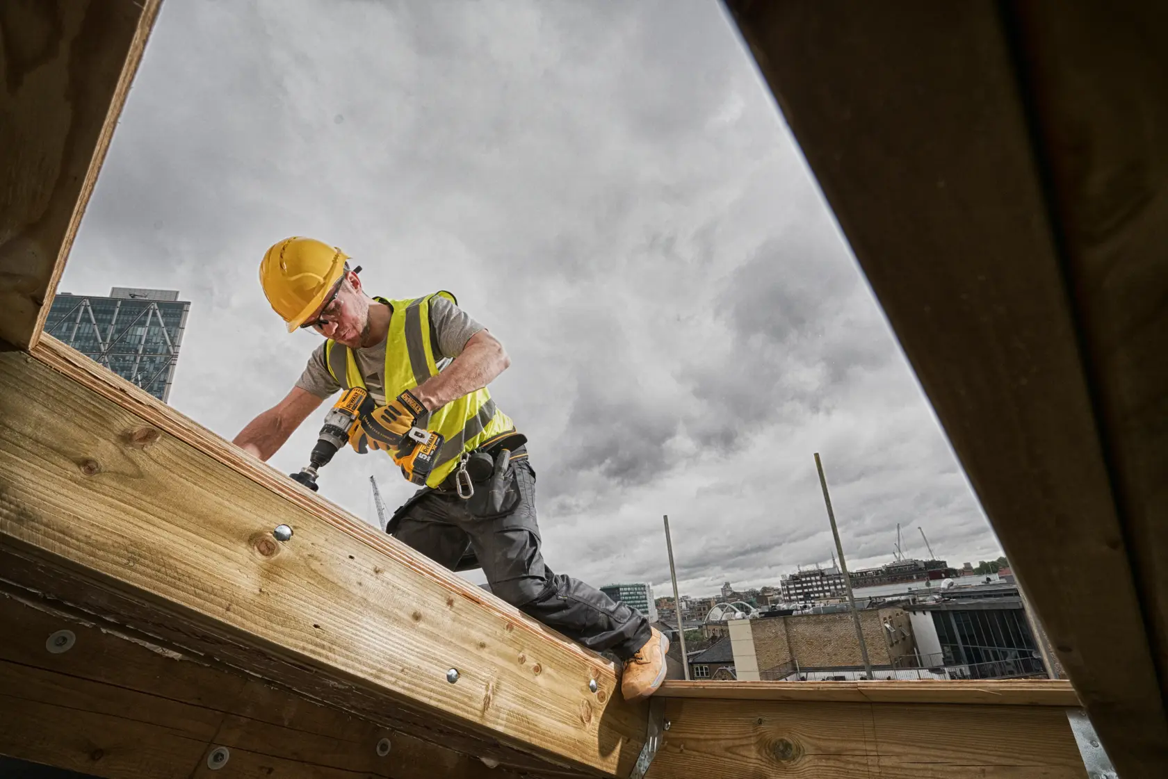 Bezuhlíková prémiová vŕtačka 18 V XR® DEWALT® (samotné náradie)