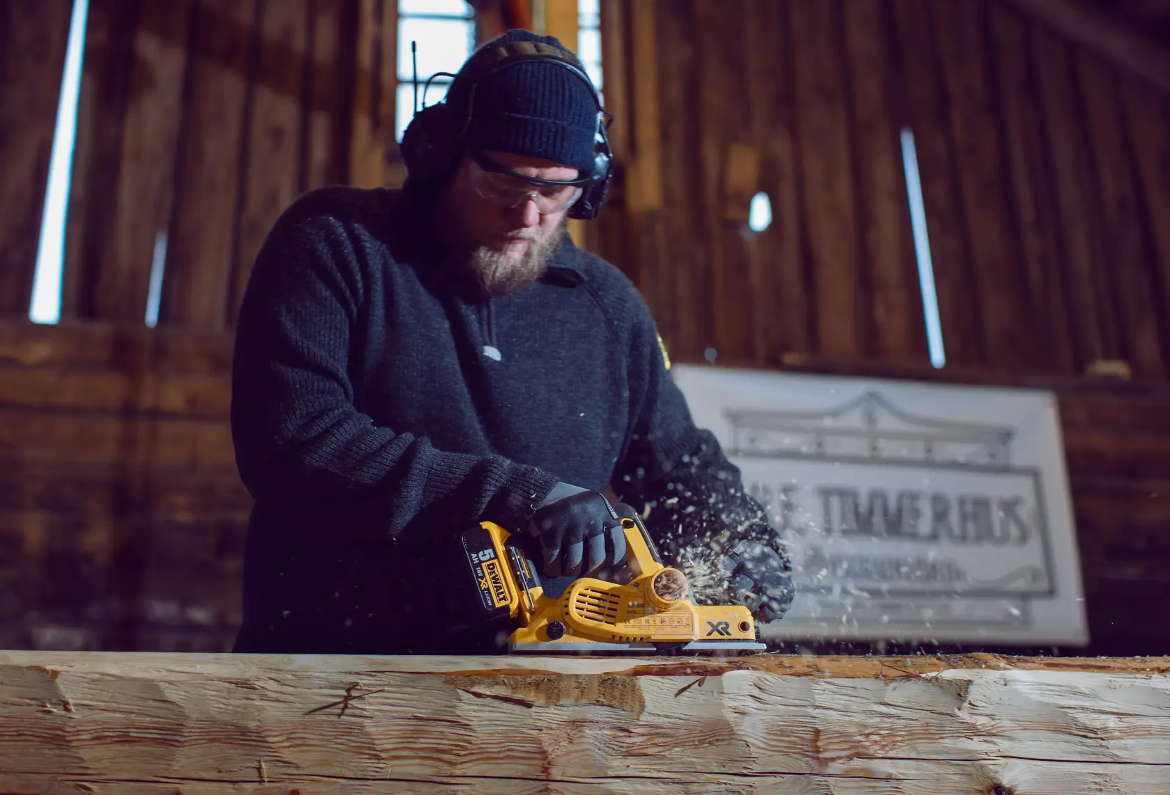 Bezuhlíkový hoblík 18 V XR® DEWALT® - 2 x 5 Ah